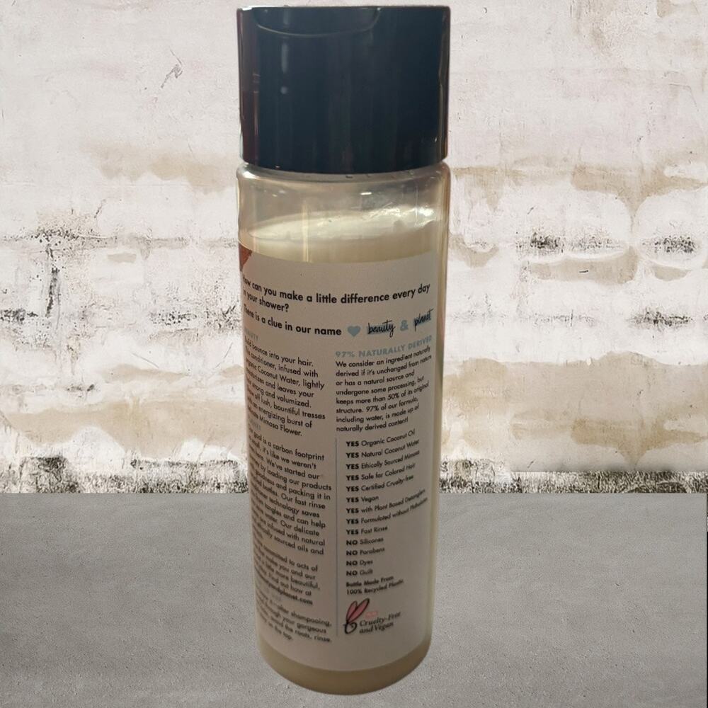 Love Beauty and Planet Coconut Water & Mimosa Flower Conditioner - 8 oz NEW - Picture 2 of 2